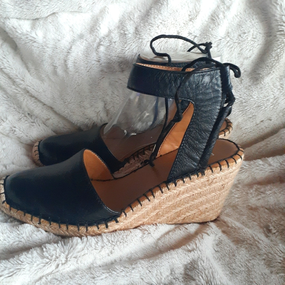 Franco Sarto wedges